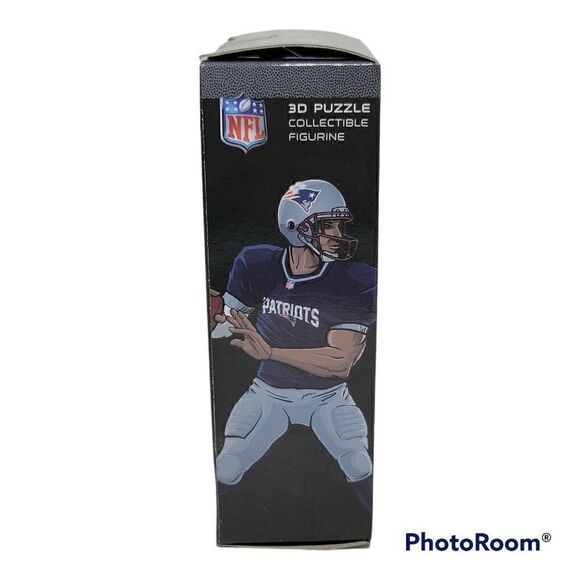 New England Patriots 3D Puzzle Uniform Collectible Figurine 25 Pieces NFL Gift - Picture 6 of 8